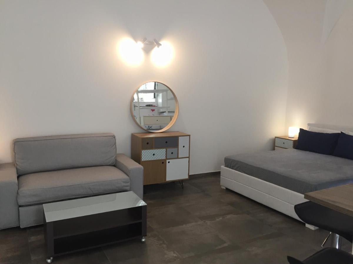 Zziny House Apartment Catania Bagian luar foto