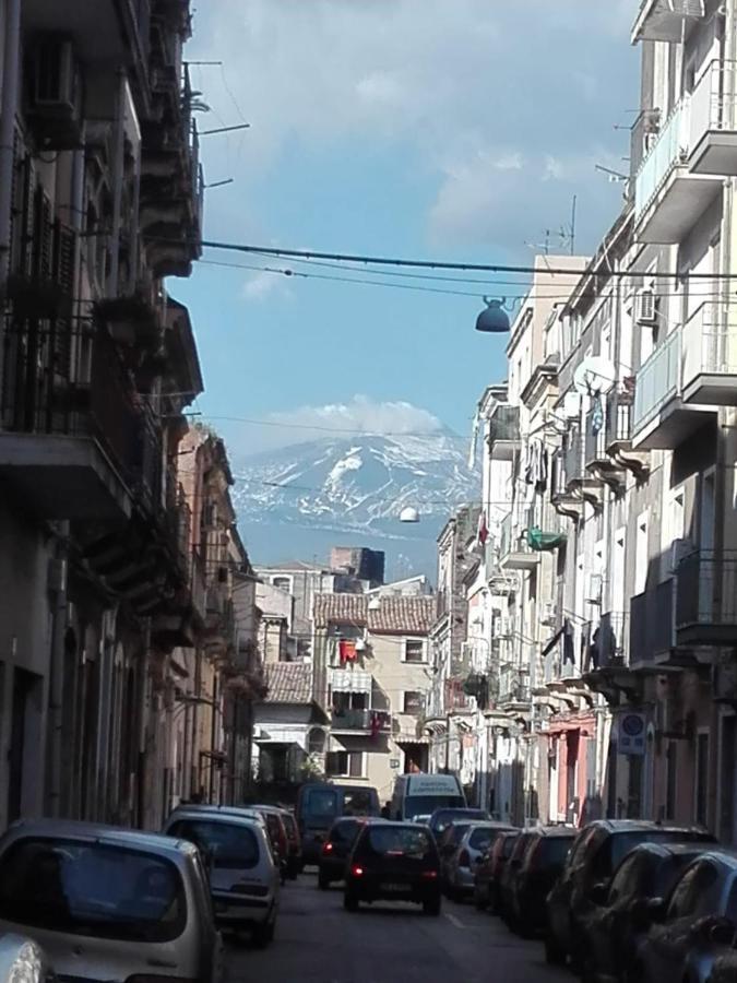 Zziny House Apartment Catania Bagian luar foto